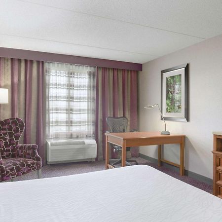 Hilton Garden Inn Springfield, MA Buitenkant foto