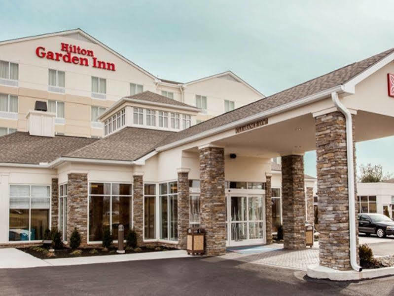 Hilton Garden Inn Springfield, MA Buitenkant foto